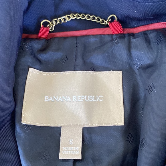 Banana Republic Trench Coat - Picture 3 of 8